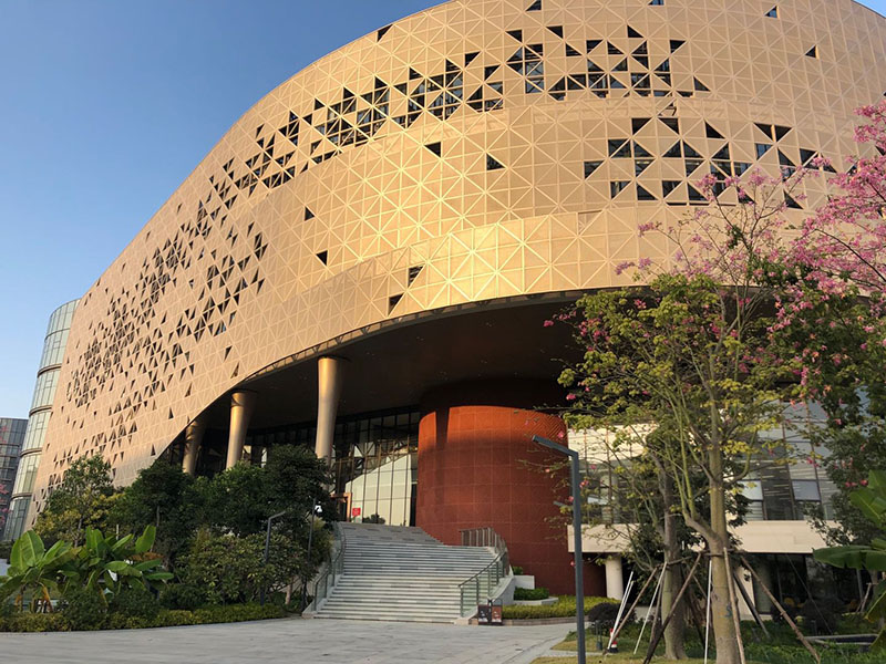 福建泉州圖書館投入使用守門神安檢機(jī)安檢門安檢設(shè)備